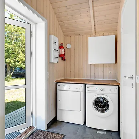 Holiday home A Beautiful 8-person Home, Just A 5-minute Walk From The Sandy Beach, Knebel